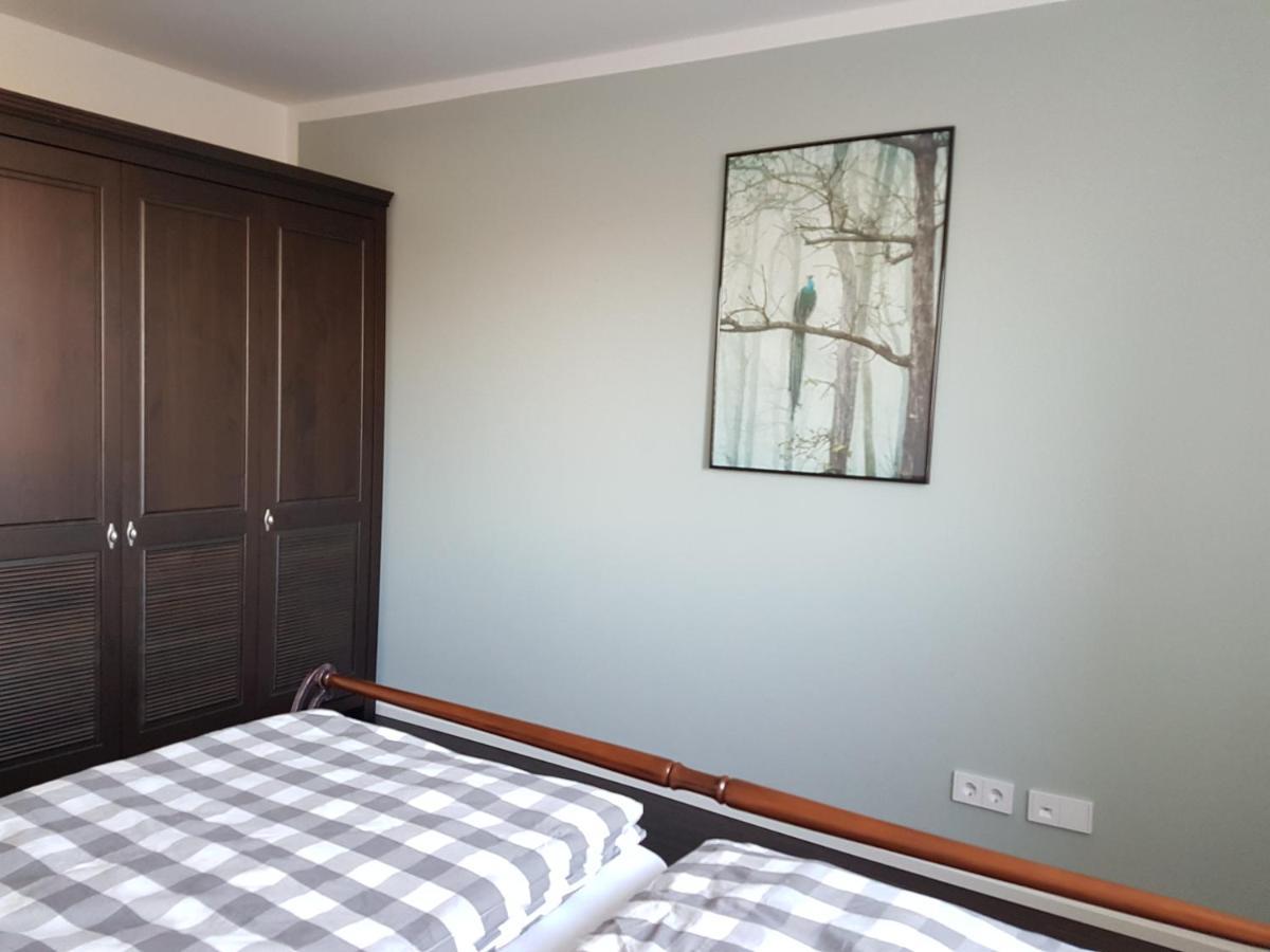 Ferienwohnung Seeblick Lausitzer Seenland Grossraeschen Esterno foto