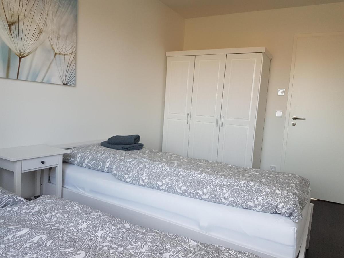 Ferienwohnung Seeblick Lausitzer Seenland Grossraeschen Esterno foto